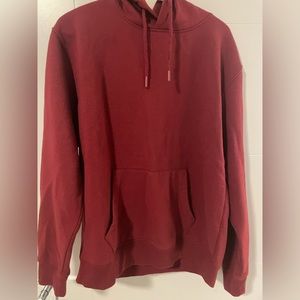 Red hoody! Urban behavior comfy pull over hoody! Hardly worn snug fitted